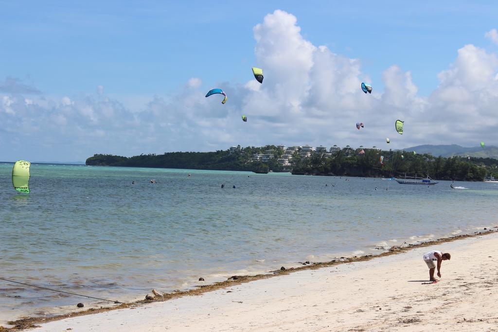 Surfers Home Boracay Balabag  Dış mekan fotoğraf